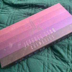 Queen bitch lipstick set